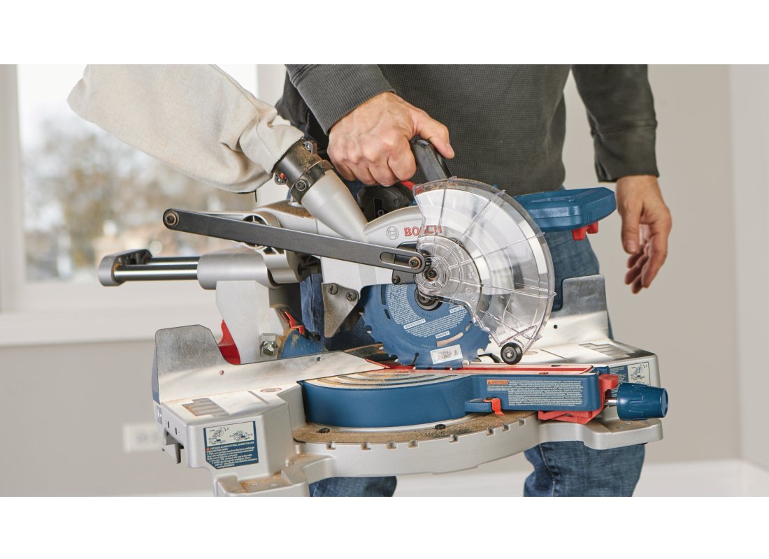 PROFACTOR™ 18V 7-1/4 IN. SINGLE-BEVEL SLIDE MITER SAW (BARE TOOL)