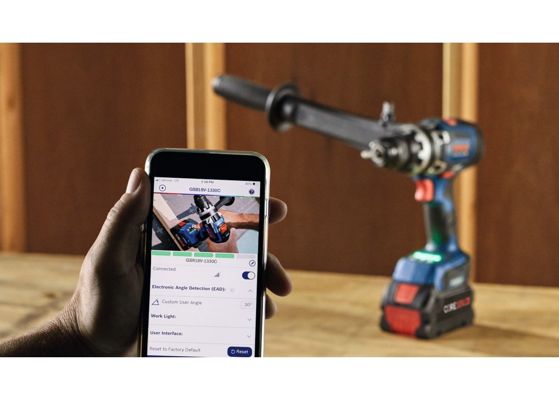 18V 2-Tool Combo Kit with Connected-Ready 1/2 In. Hammer Drill/Driver, Connected-Ready Two-In-One 1/4 In. and 1/2 In. Bit/Socket Impact Driver/Wrench, (1) CORE18V 8 Ah High Power Battery and (1) CORE18V 4 Ah Advanced Power Battery