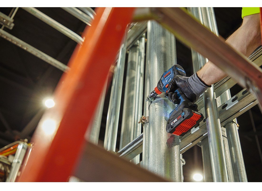 18V 2-Tool Combo Kit with Connected-Ready 1/2 In. Hammer Drill/Driver, Connected-Ready Two-In-One 1/4 In. and 1/2 In. Bit/Socket Impact Driver/Wrench, (1) CORE18V 8 Ah High Power Battery and (1) CORE18V 4 Ah Advanced Power Battery