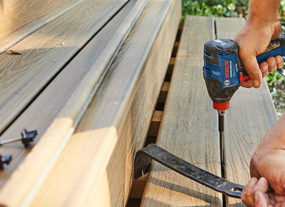 18V 2-Tool Combo Kit with Connected-Ready 1/2 In. Hammer Drill/Driver, Connected-Ready Two-In-One 1/4 In. and 1/2 In. Bit/Socket Impact Driver/Wrench, (1) CORE18V 8 Ah High Power Battery and (1) CORE18V 4 Ah Advanced Power Battery