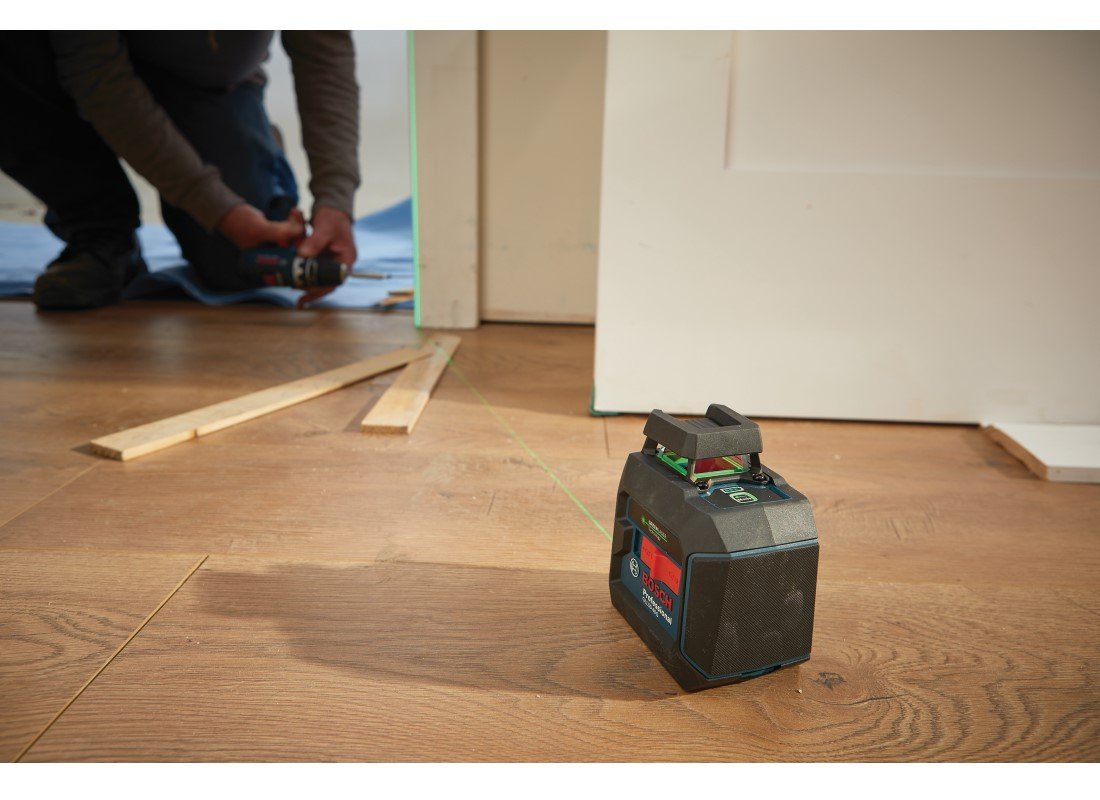 Green-Beam Self-Leveling 360° Cross-Line Laser
