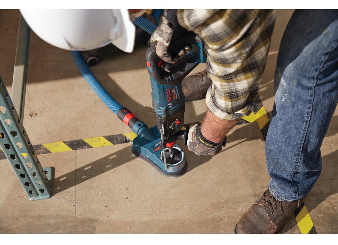 18V EC Brushless SDS-plus® Bulldog™ 1 In. Rotary Hammer Kit with (1) CORE18V® 4 Ah Advanced Power Battery