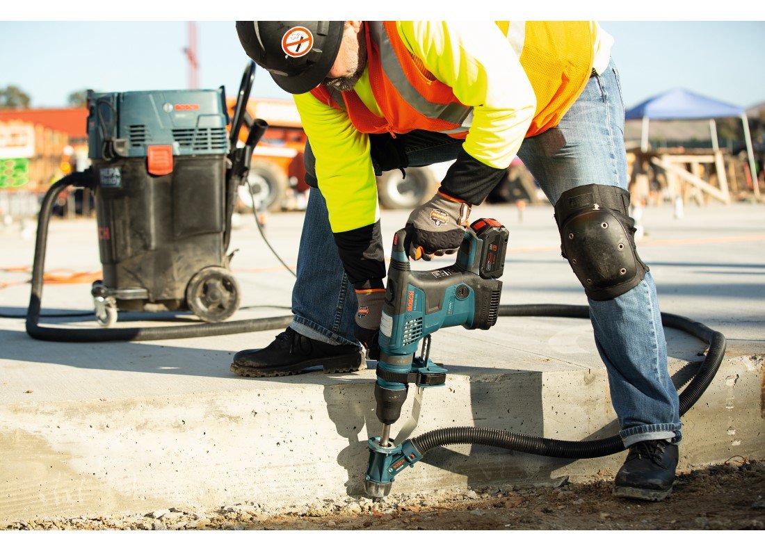 PROFACTOR™ 18V Connected-Ready SDS-max® 1-9/16 In. Rotary Hammer Kit with (2) CORE18V® 8 Ah High Power Batteries
