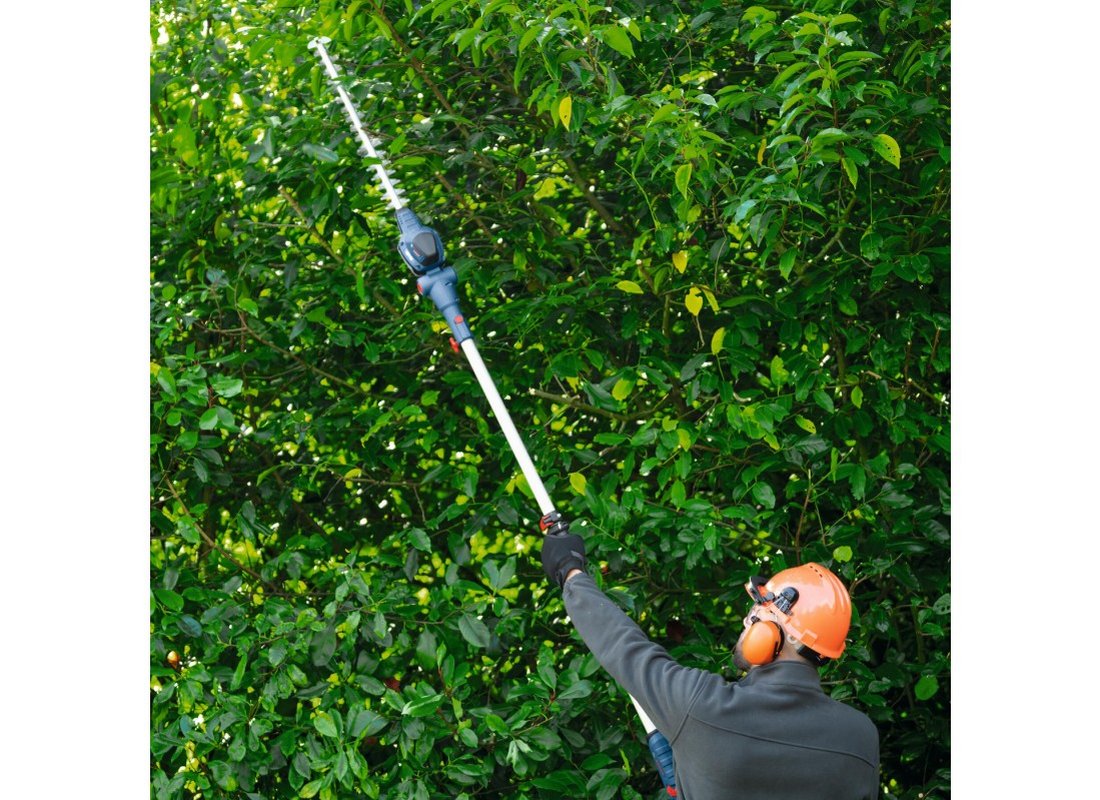 18V 20 In. Pole Hedge Trimmer (Bare Tool)