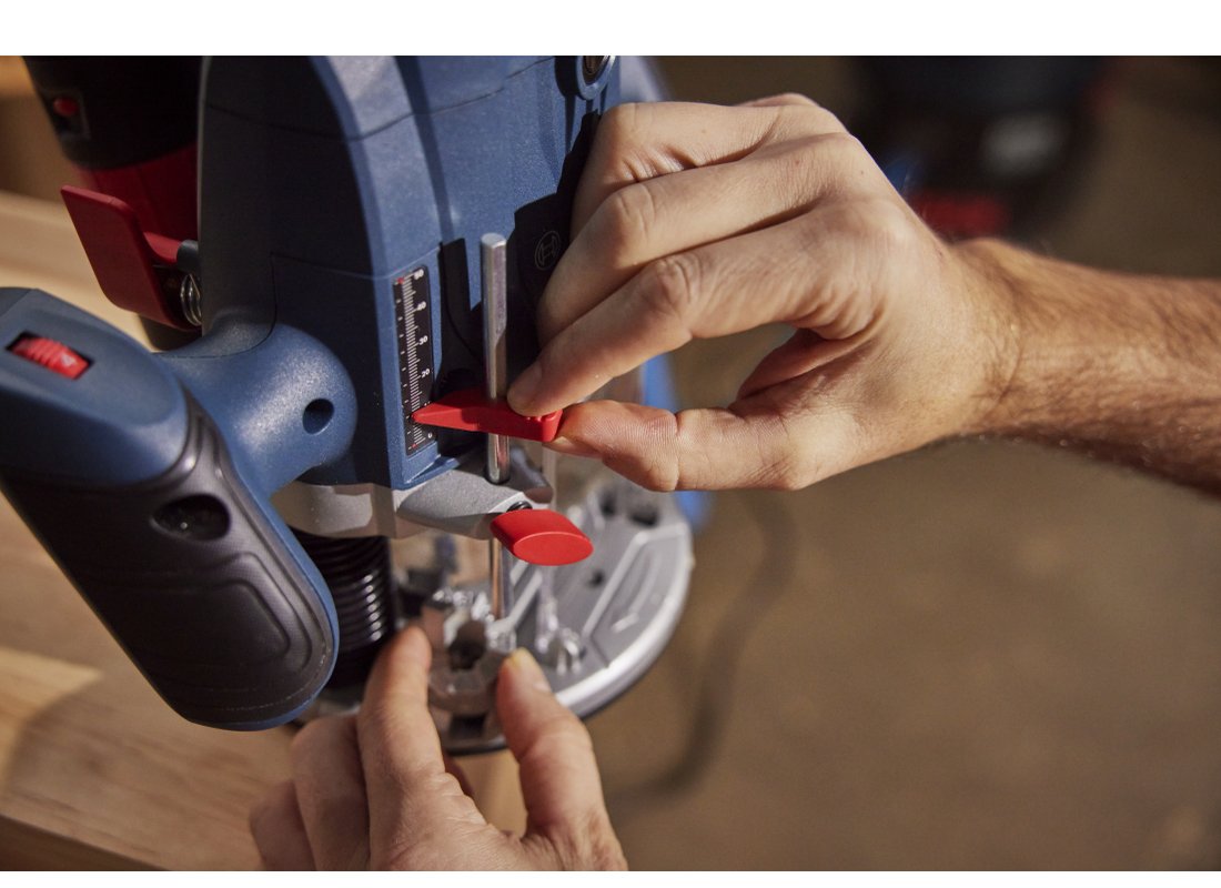 1-3/4 HP Mid-Size Plunge Router