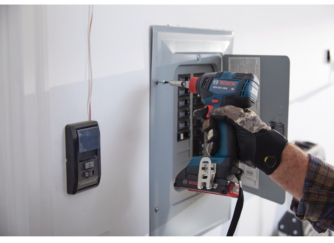 18V Two-In-One 1/4 In. and 1/2 In. Bit/Socket Impact Driver/Wrench Kit with 2 Ah Standard Power Battery