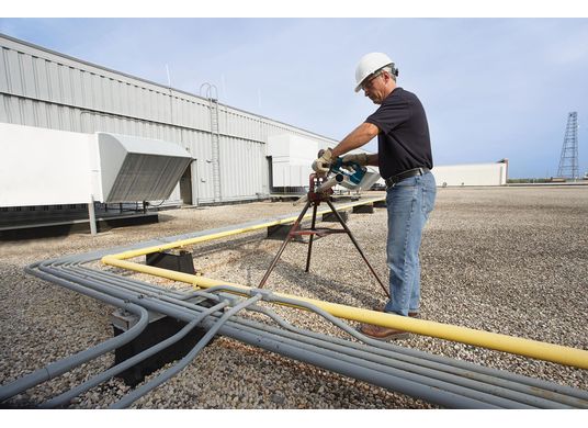 Lame de scie à ruban stationnaire à usages multiples de 82 po à 6 dents par pouce