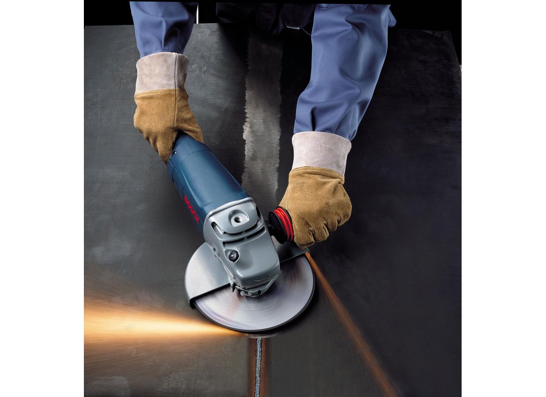 7 In. 1/8 In. 5/8-11 In. Arbor Type 27 24 Grit Light Grinding/Metal Cutting Abrasive Wheel Bosch CG27M701