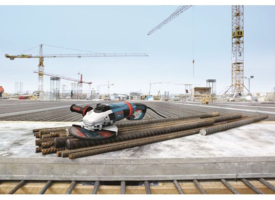 Grande rectifieuse angulaire haute performance de 9 po et 15 A