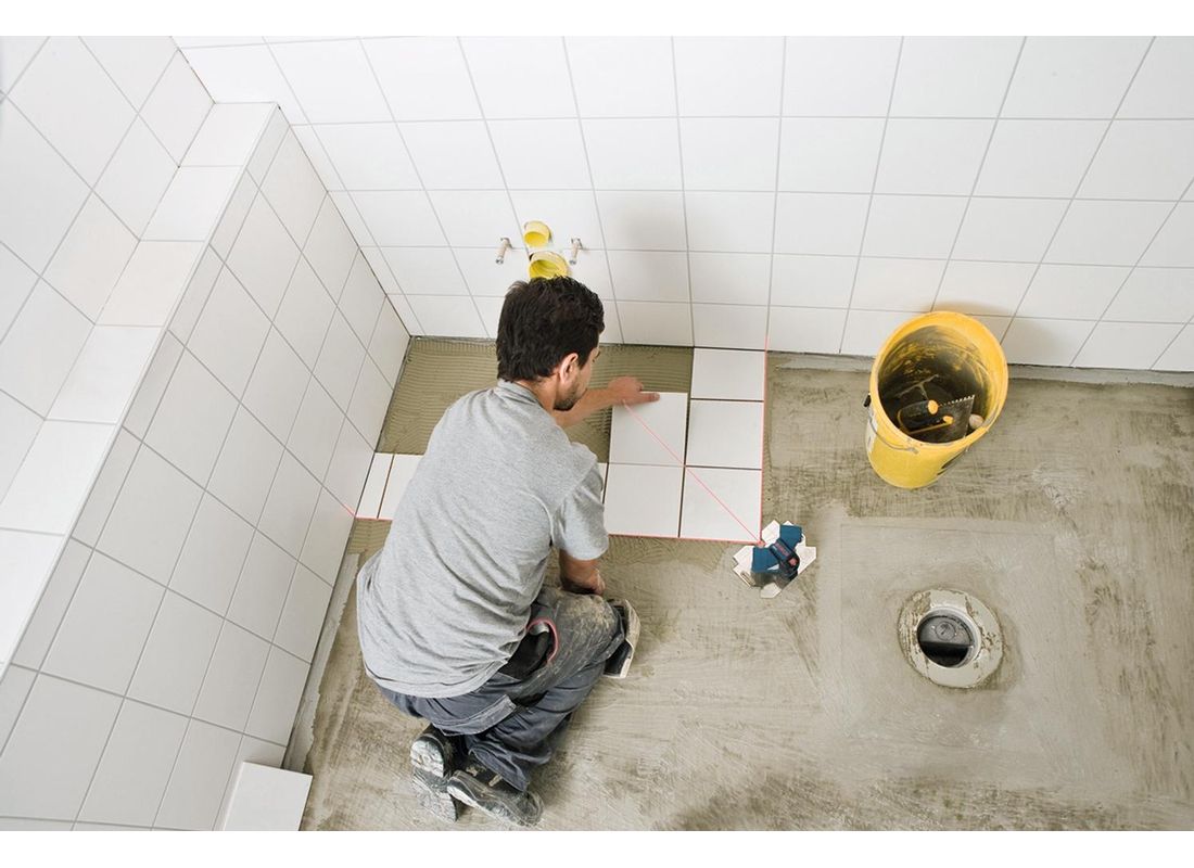 Laser d'alignement des carreaux muraux et d’équerrage Bosch GTL3
