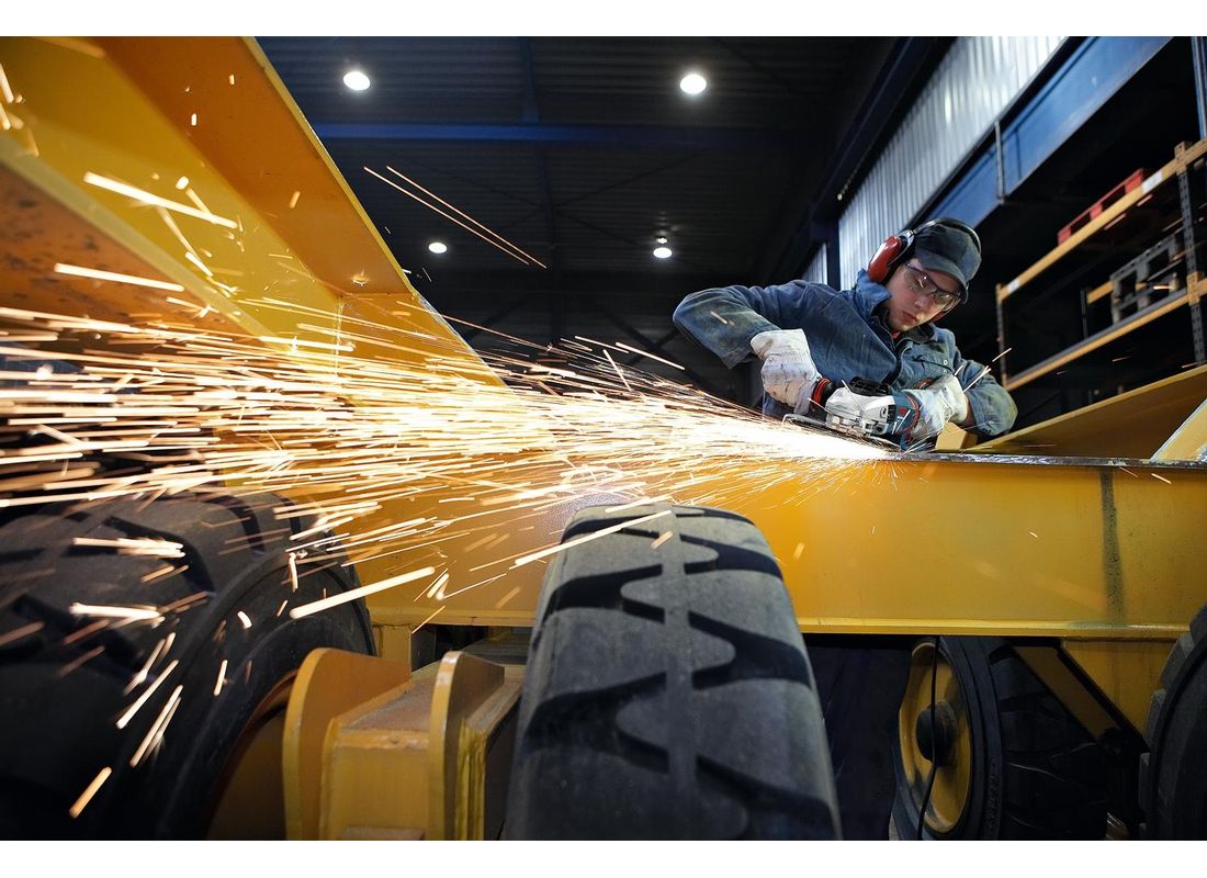 4-1/2 In. .045 In. 7/8 In. Arbor Type 27A (ISO 42) 60 Grit Rapido™ Fast Fast Metal/Stainless Cutting Abrasive Wheel Bosch TCW27S450